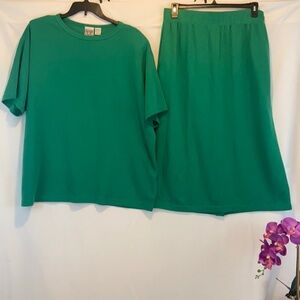 Jacque & Koko Women’s 2 piece Green lined Skirt Set Size 22/24